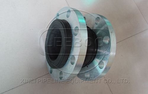 鑫利公司生產扣槽<a href=http://www.xinligd.com target=_blank class=infotextkey>橡膠接頭</a>
